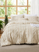 Boho Tufted Embroidery Comforter Set Soft Breathable 3 Piece Bedding Set