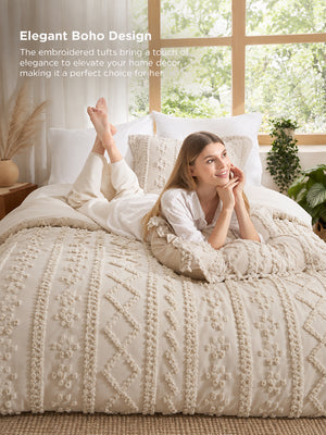 Boho Tufted Embroidery Comforter Set Soft Breathable 3 Piece Bedding Set