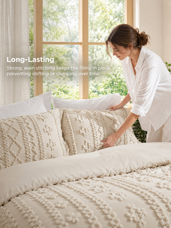 Boho Tufted Embroidery Comforter Set Soft Breathable 3 Piece Bedding Set