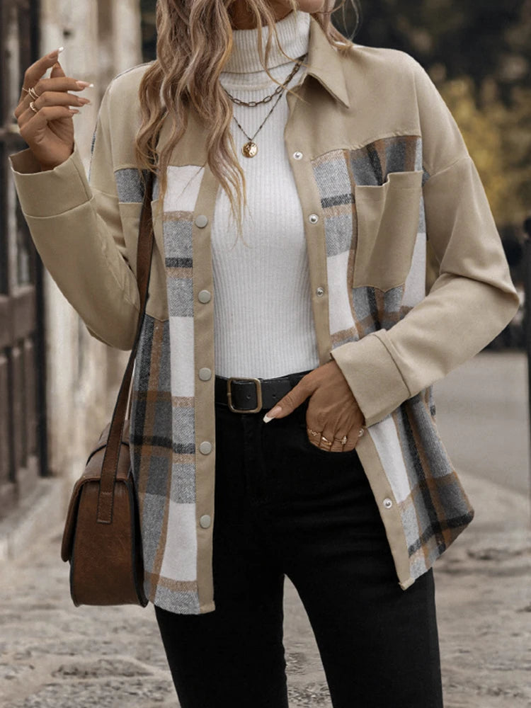 Women's retro-style collared pocket plaid shirt