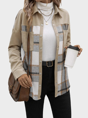 Women's retro-style collared pocket plaid shirt
