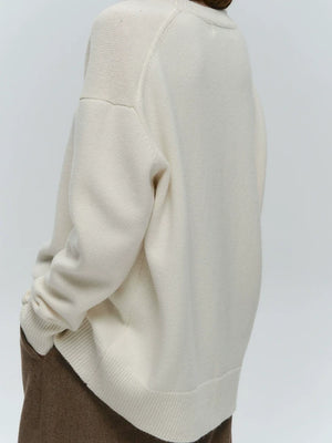 Women‘s Solid Color Round Neck Knit Sweater