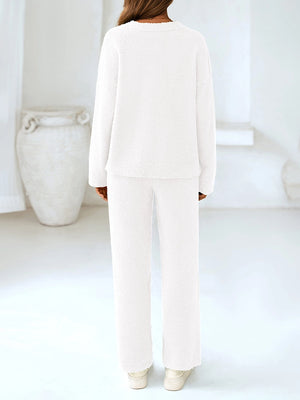 Women’s 2-Piece Sweater Lounge Pajama Set