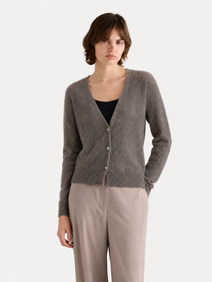Women’s 100% Wool V-Neck Sweater – Slim-Fit Long Sleeve Knit Pullover