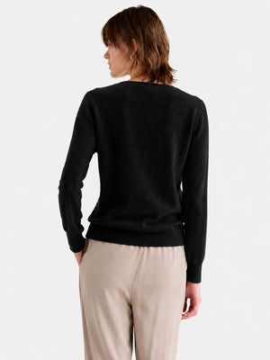 Women’s 100% Wool V-Neck Sweater – Slim-Fit Long Sleeve Knit Pullover