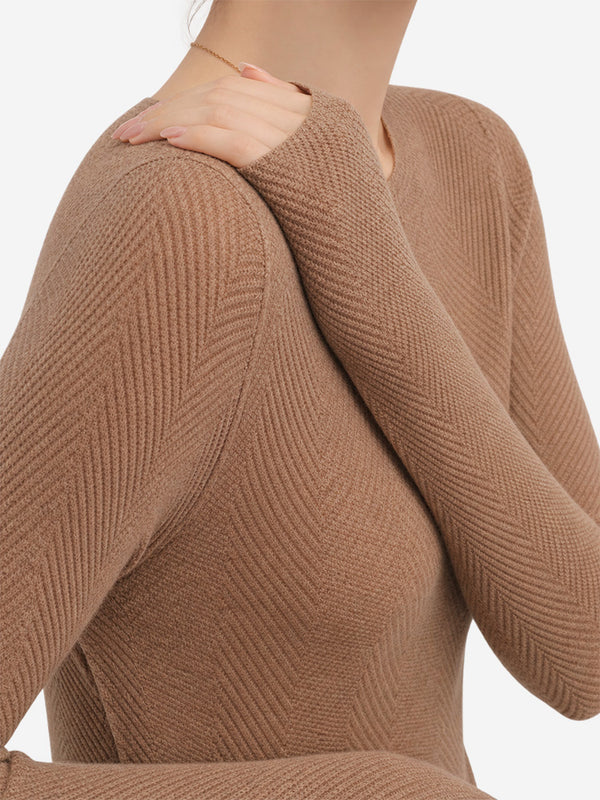 Women’s Fine Wool Boat Neck Knit Sweater