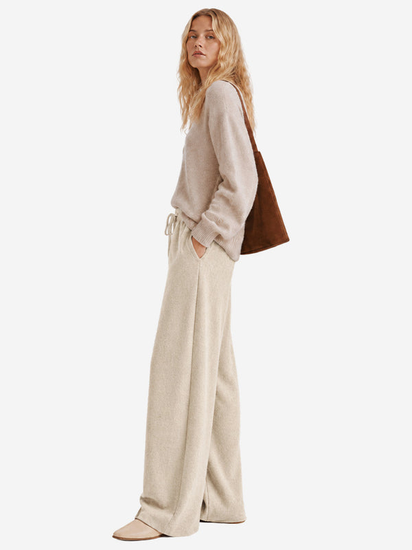 100% Wool Wide-Leg Pants – Soft, Draped & Effortlessly Elegant