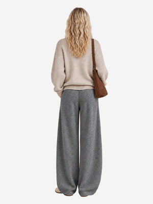 100% Wool Wide-Leg Pants – Soft, Draped & Effortlessly Elegant