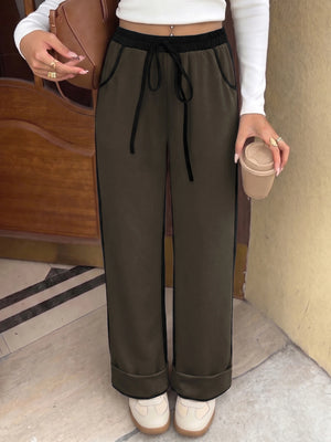 Women's Contrast Panel Wide Leg Sweatpants – Relaxed Fit Drawstring Pants with Pockets