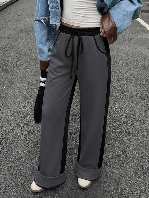 Women's Contrast Panel Wide Leg Sweatpants – Relaxed Fit Drawstring Pants with Pockets