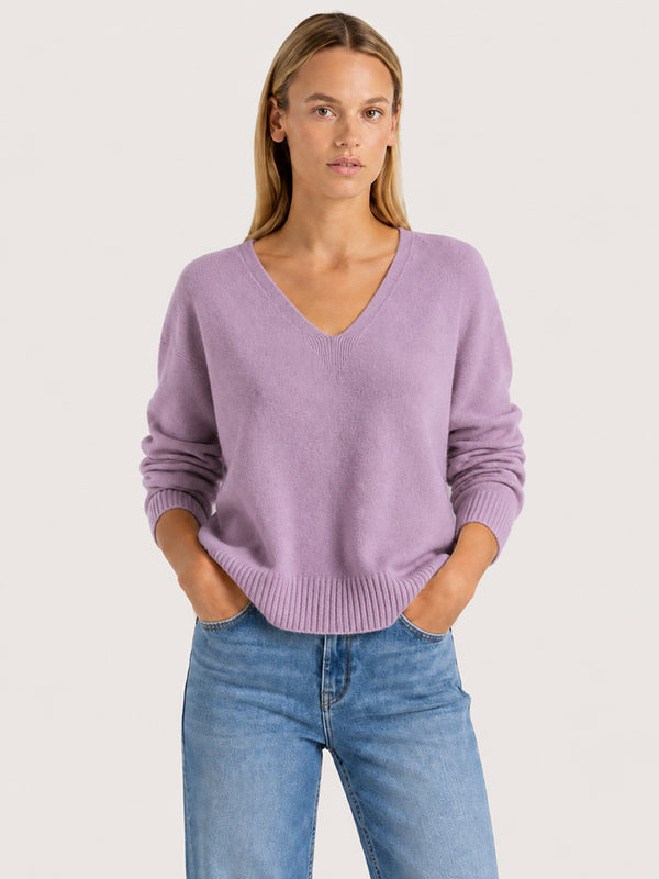 Women's Soft Cashmere V-Neck Knit Sweater