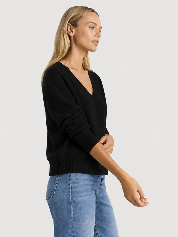 Women's Soft Cashmere V-Neck Knit Sweater