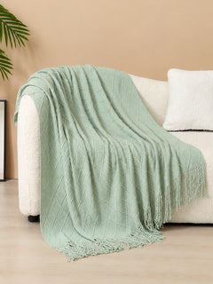 Knitted Throw Blanket with Tassels – Soft Textured Decorative Blanket