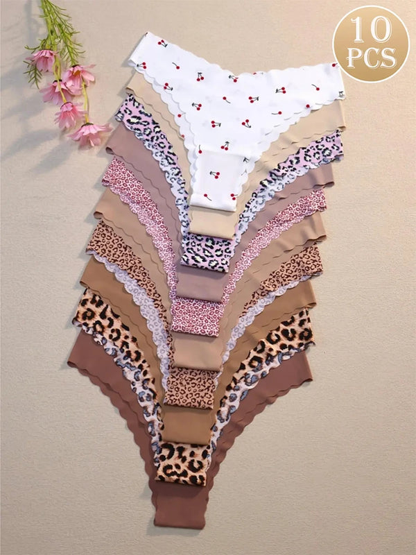 Seamless Scallop Trim Briefs